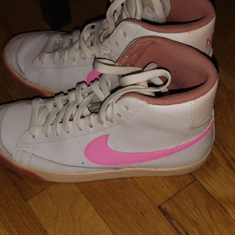 💕Nike Blazer Mid 77' Big Girls Youth in White & Pink